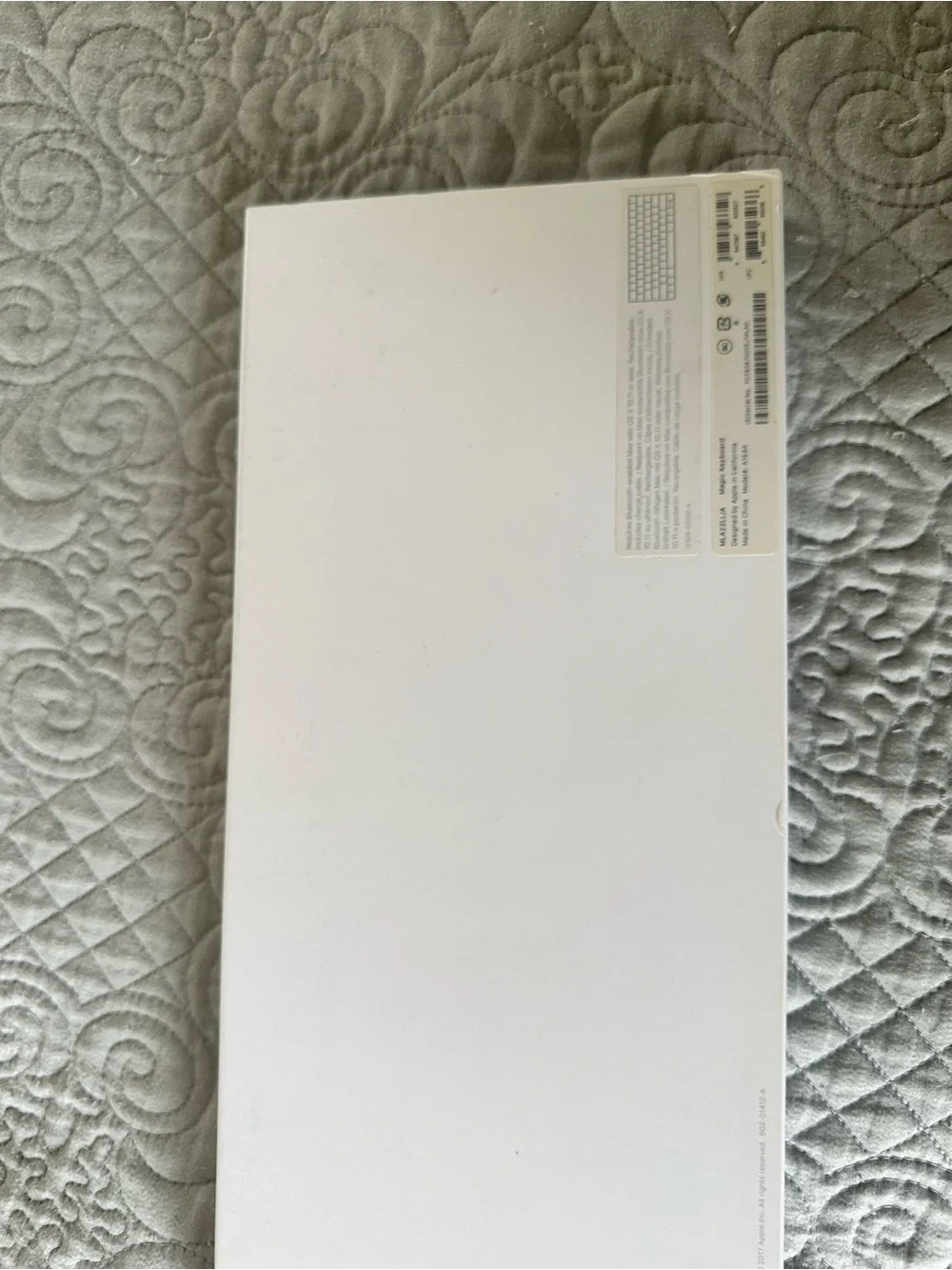 Apple magic White Wireless Bluetooth Compact Keyboard